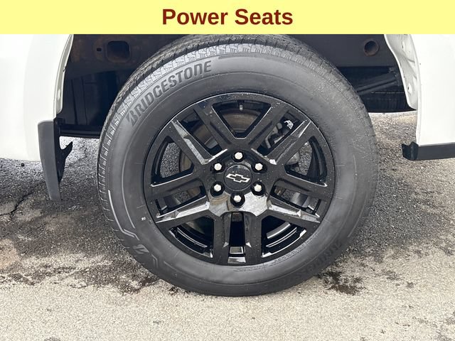 Used 2023 Chevrolet Silverado 1500 RST w/ Convenience Package II AWD/4WD image 9