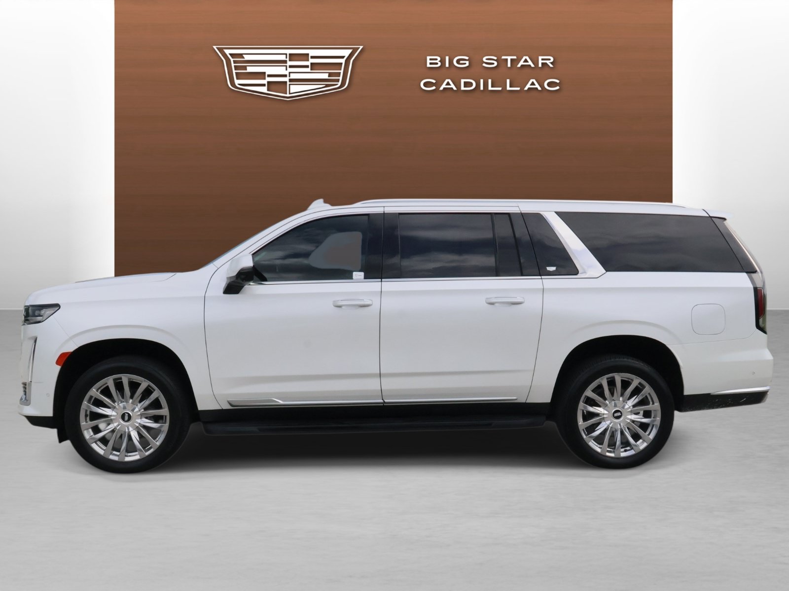 Certified 2024 Cadillac Escalade ESV Premium Luxury RWD image 2