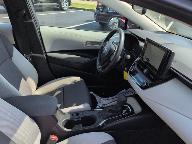 Certified 2026 Toyota Corolla LE FWD image 10