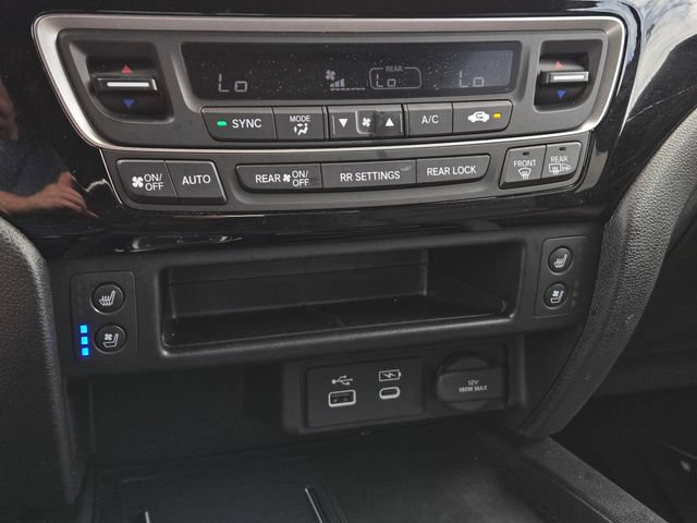 Used 2025 Honda Ridgeline Black Edition image 29