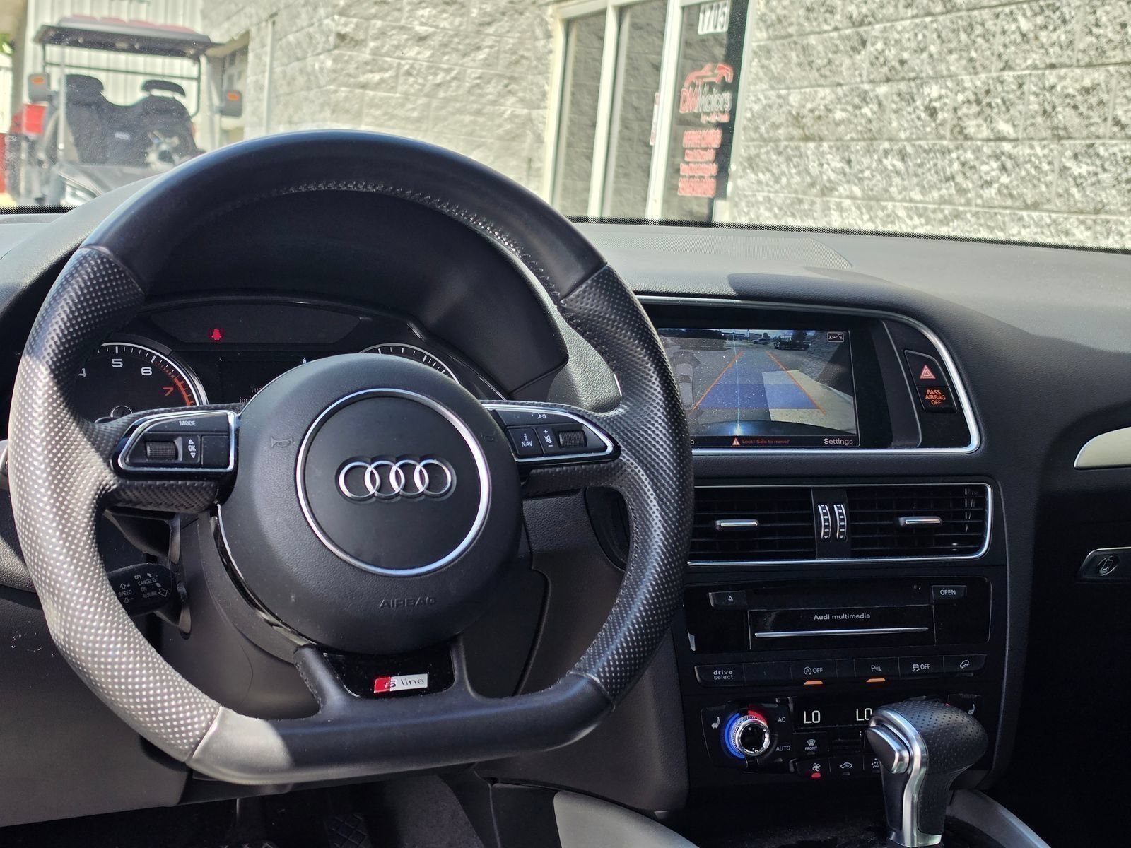 Used 2014 Audi Q5 3.0T Prestige AWD/4WD image 9