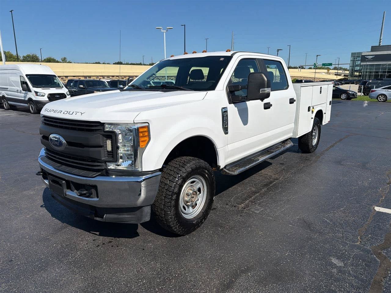 Used 2017 Ford F250 XL w/ Power Equipment Group AWD/4WD image 5