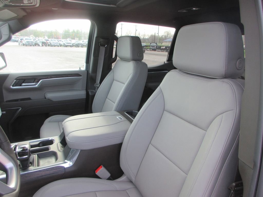 New 2026 GMC Sierra 1500 SLT w/ SLT Premium Plus Package image 13