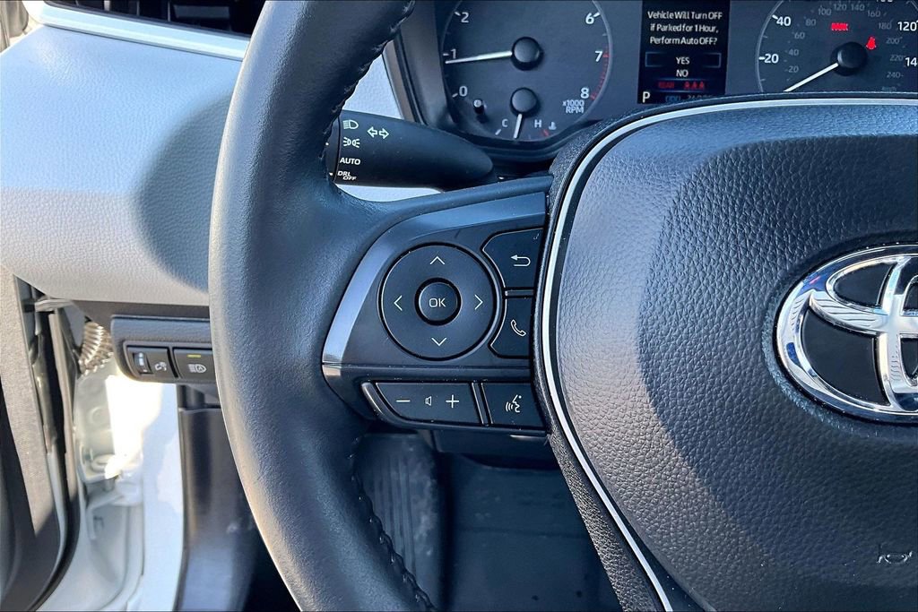 Used 2024 Toyota Corolla SE image 11