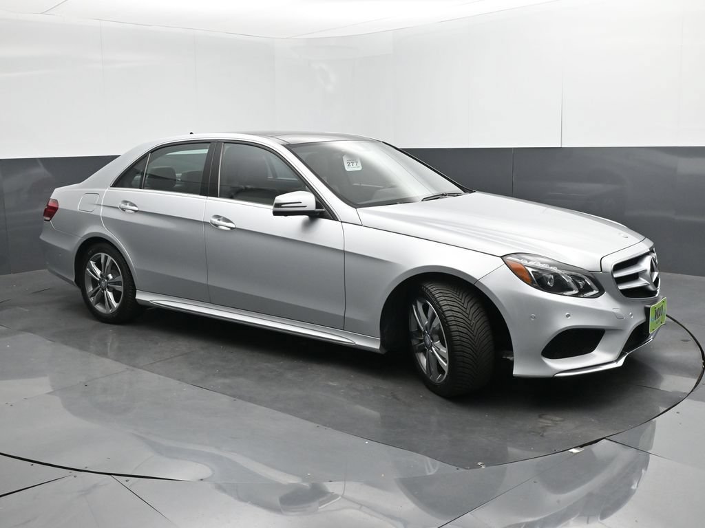 Used 2014 Mercedes-Benz E 250 BlueTEC Sedan image 38