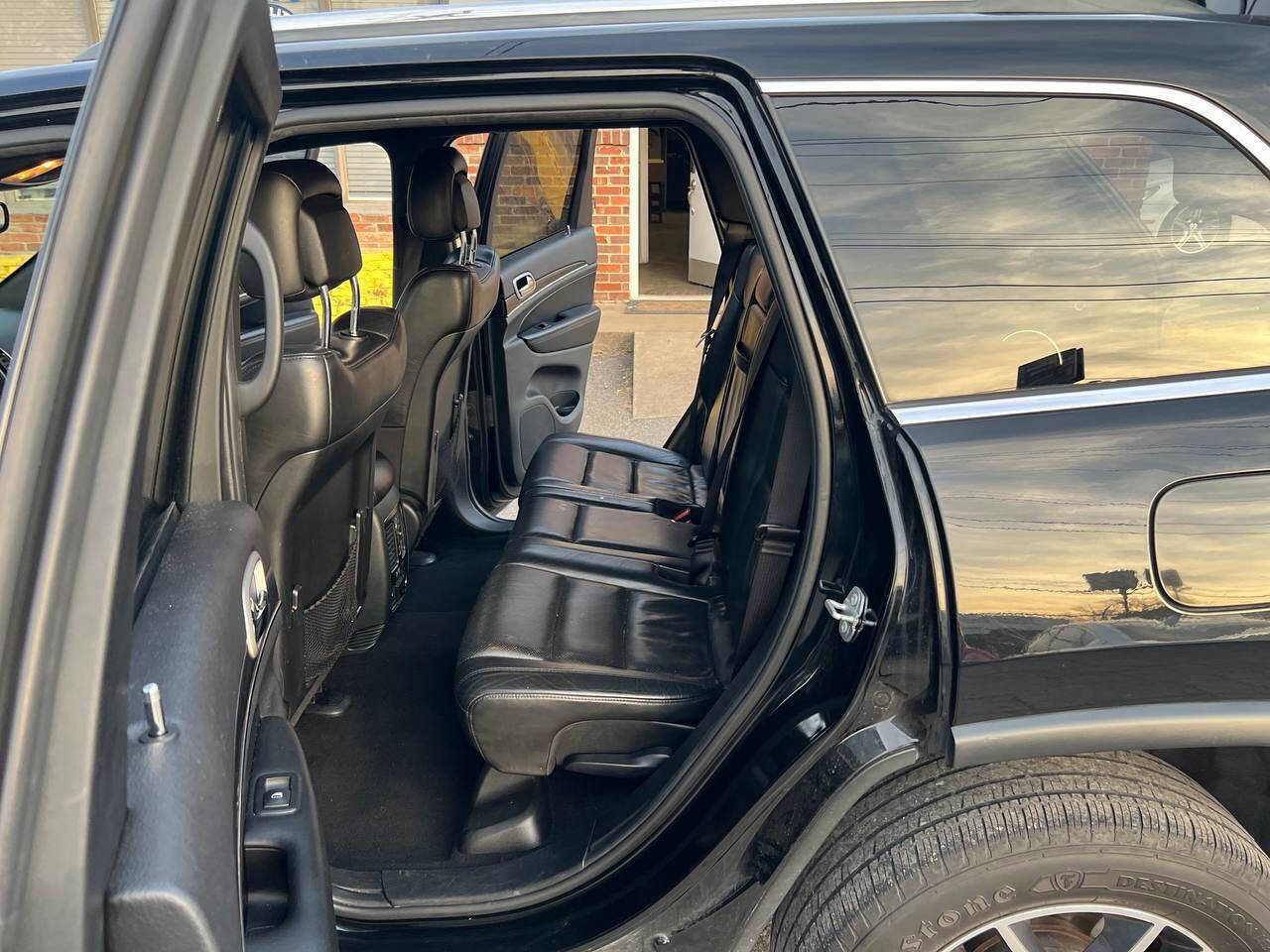 Used 2020 Jeep Grand Cherokee Limited w/ Luxury Group II image 13