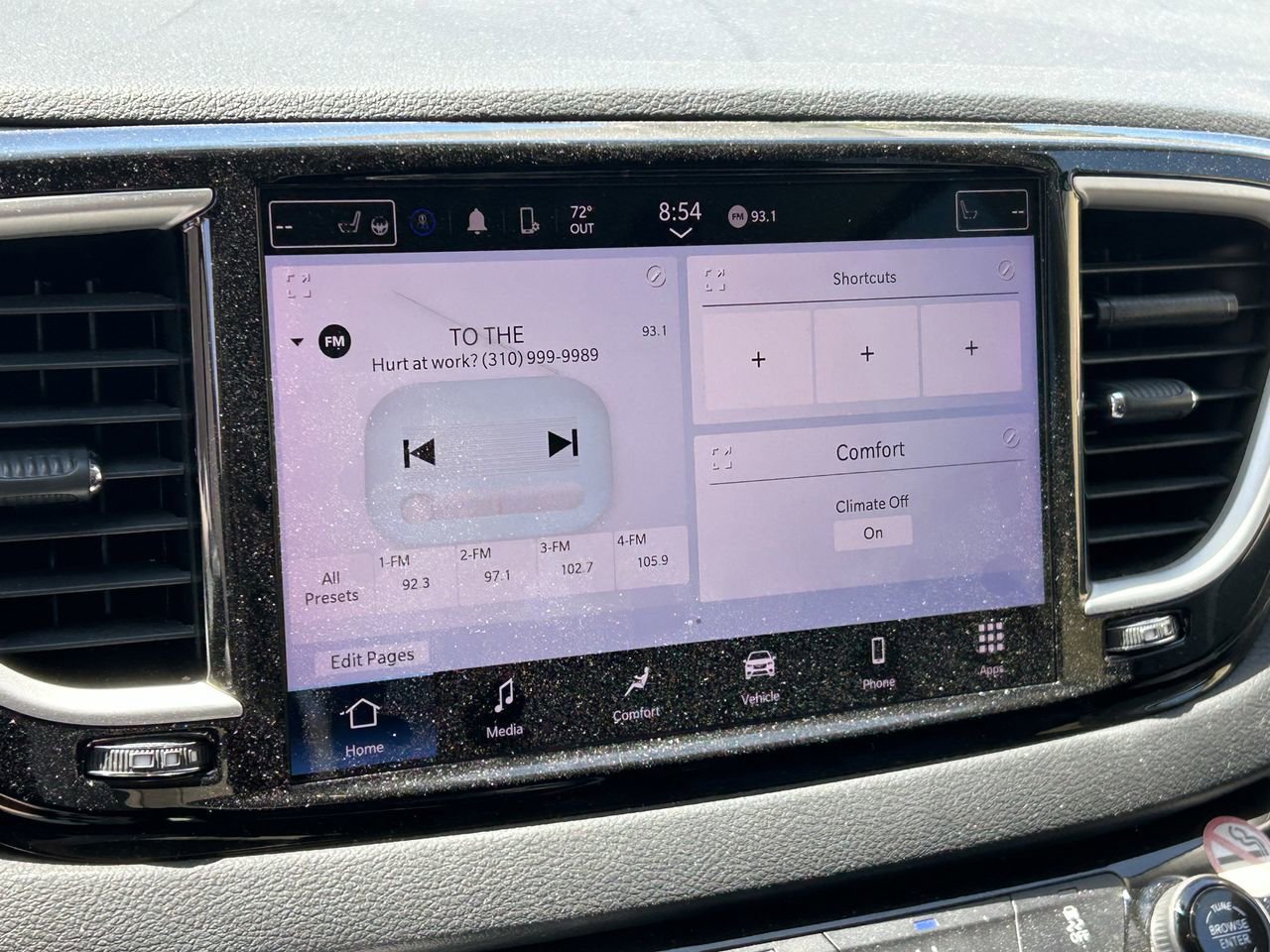 Used 2022 Chrysler Pacifica Touring-L FWD image 7