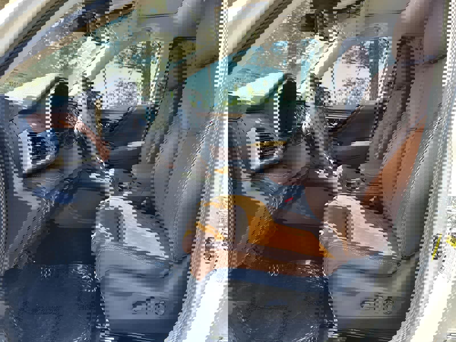 Used 2025 Subaru Outback Touring XT image 22