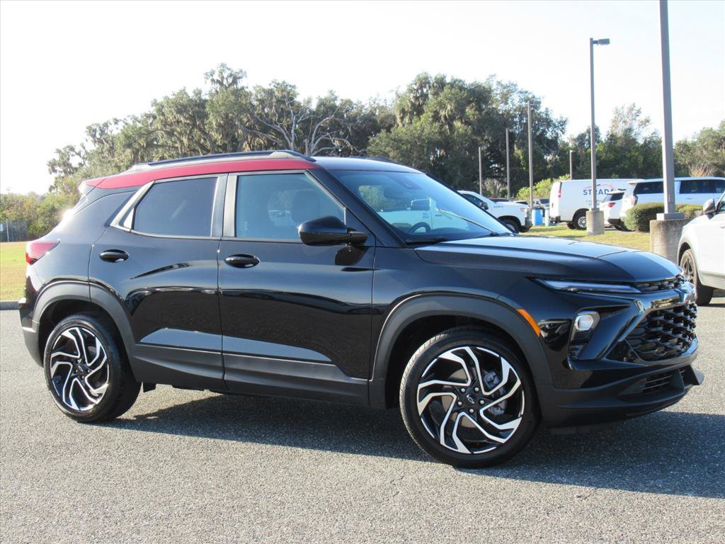 Used 2024 Chevrolet TrailBlazer RS w/ Convenience Package image 2