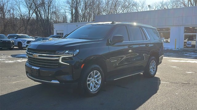 Used 2023 Chevrolet Tahoe LT w/ Luxury Package image 3
