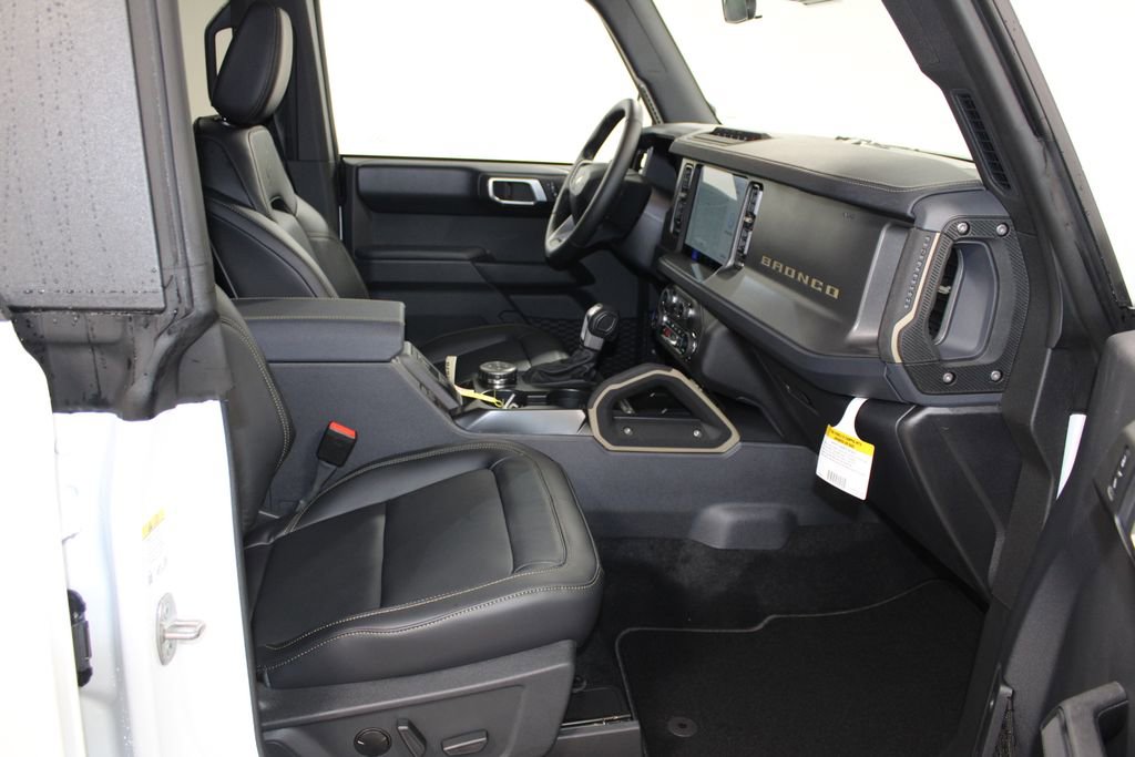 New 2025 Ford Bronco Badlands image 26