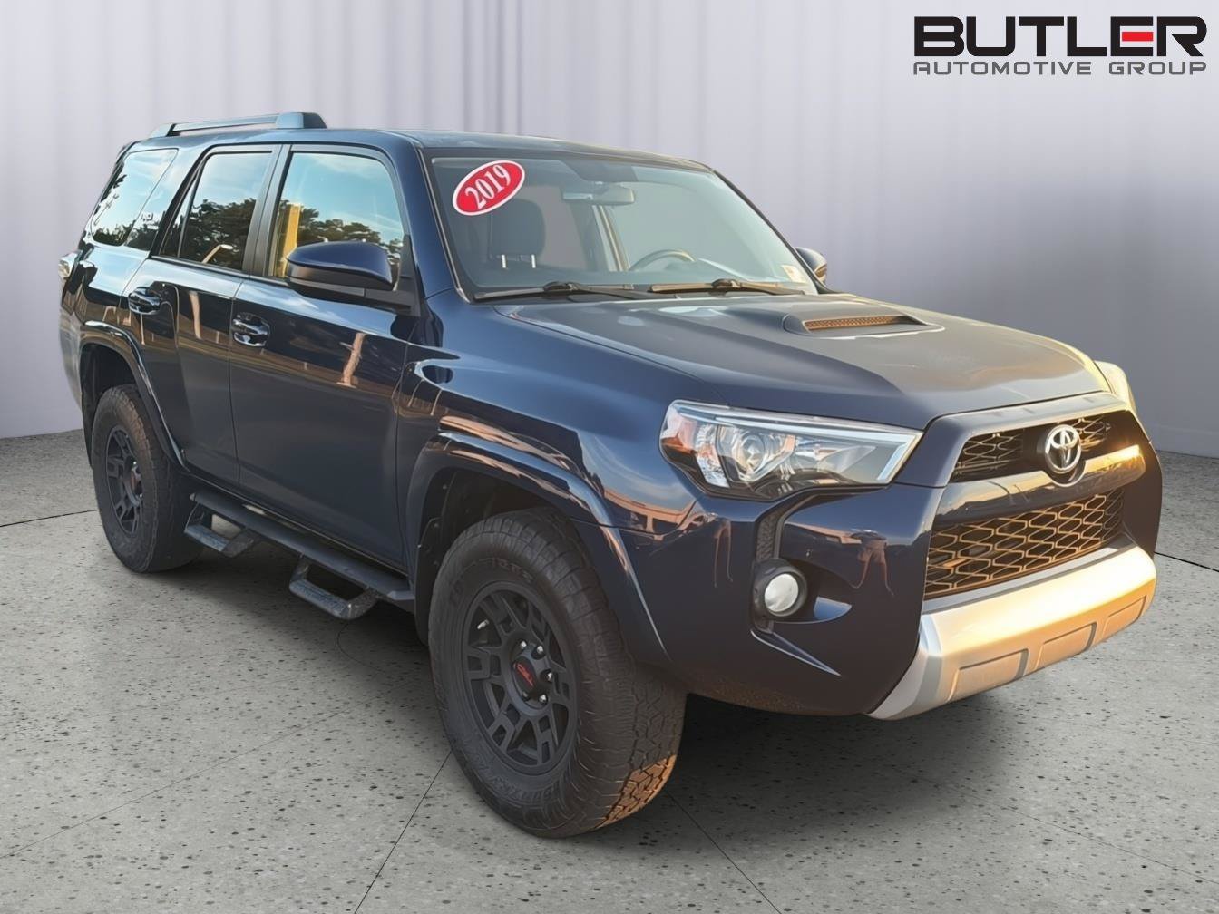 Used 2019 Toyota 4Runner TRD Off-Road AWD/4WD image 8