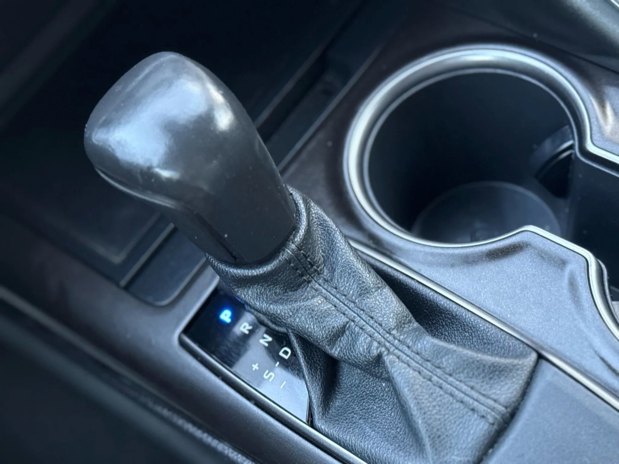 Used 2021 Toyota Camry SE image 37