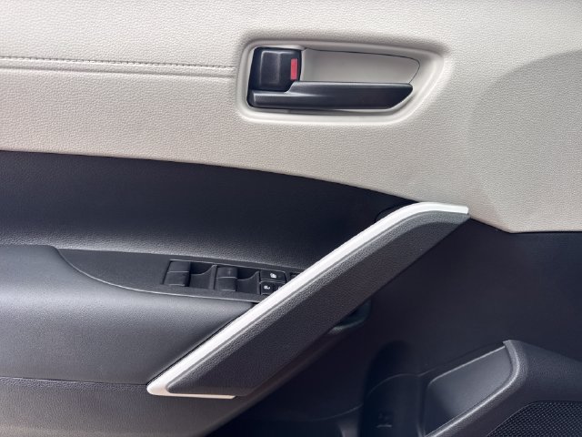 New 2026 Toyota Corolla Cross LE FWD image 19