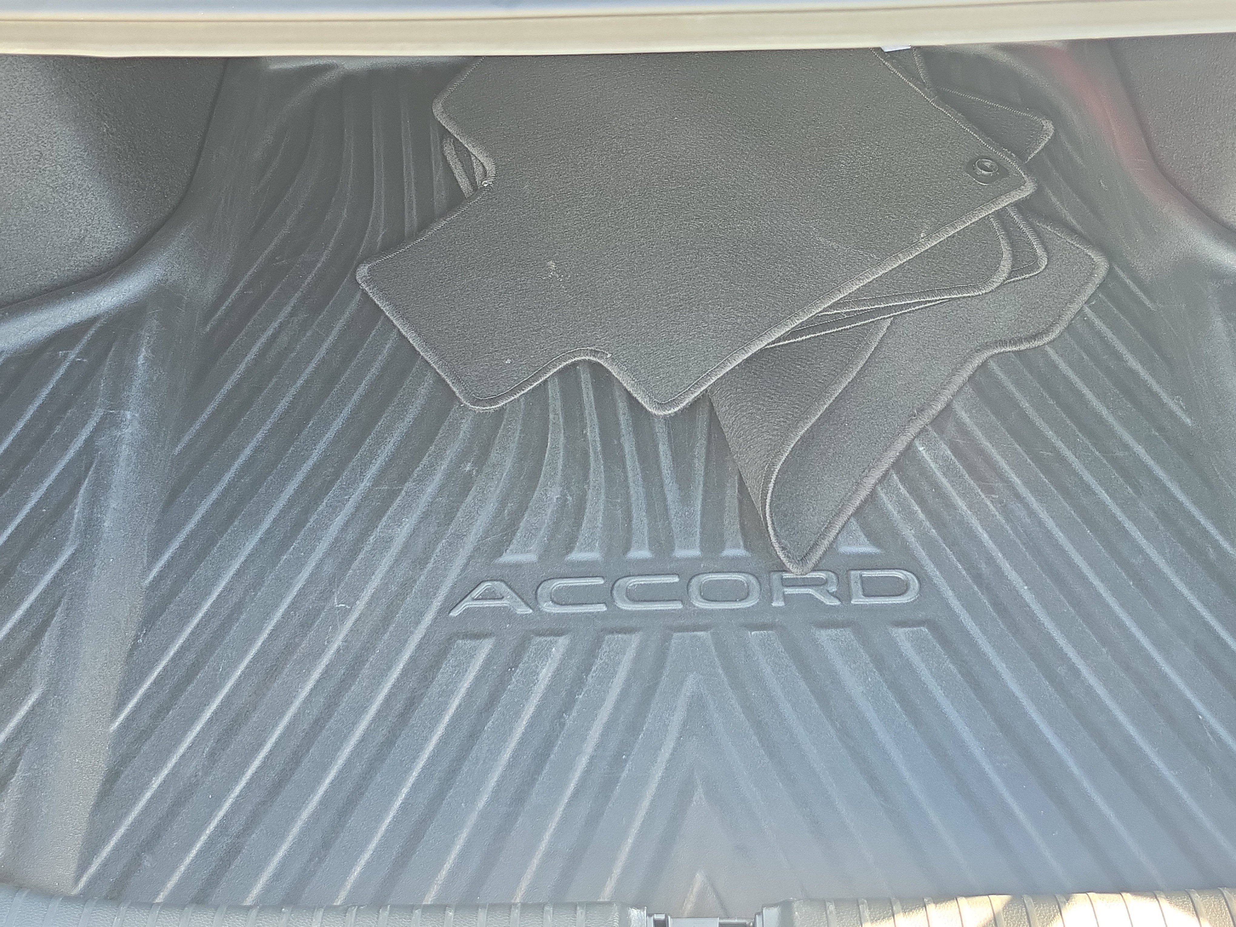 Certified 2024 Honda Accord EX image 6