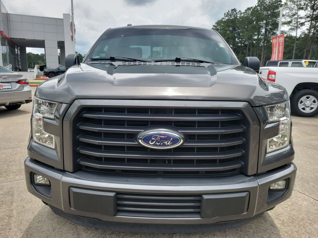 Used 2016 Ford F150 XLT w/ Equipment Group 302A Luxury RWD image 4