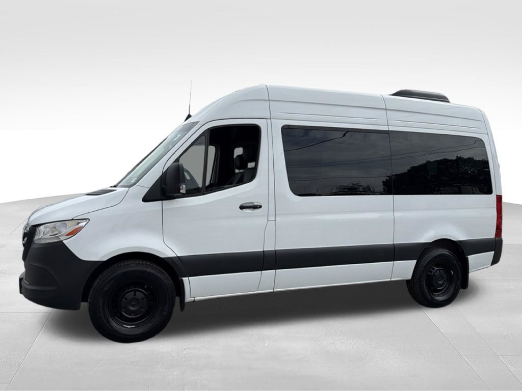 Used 2025 Mercedes-Benz Sprinter 2500 image 5