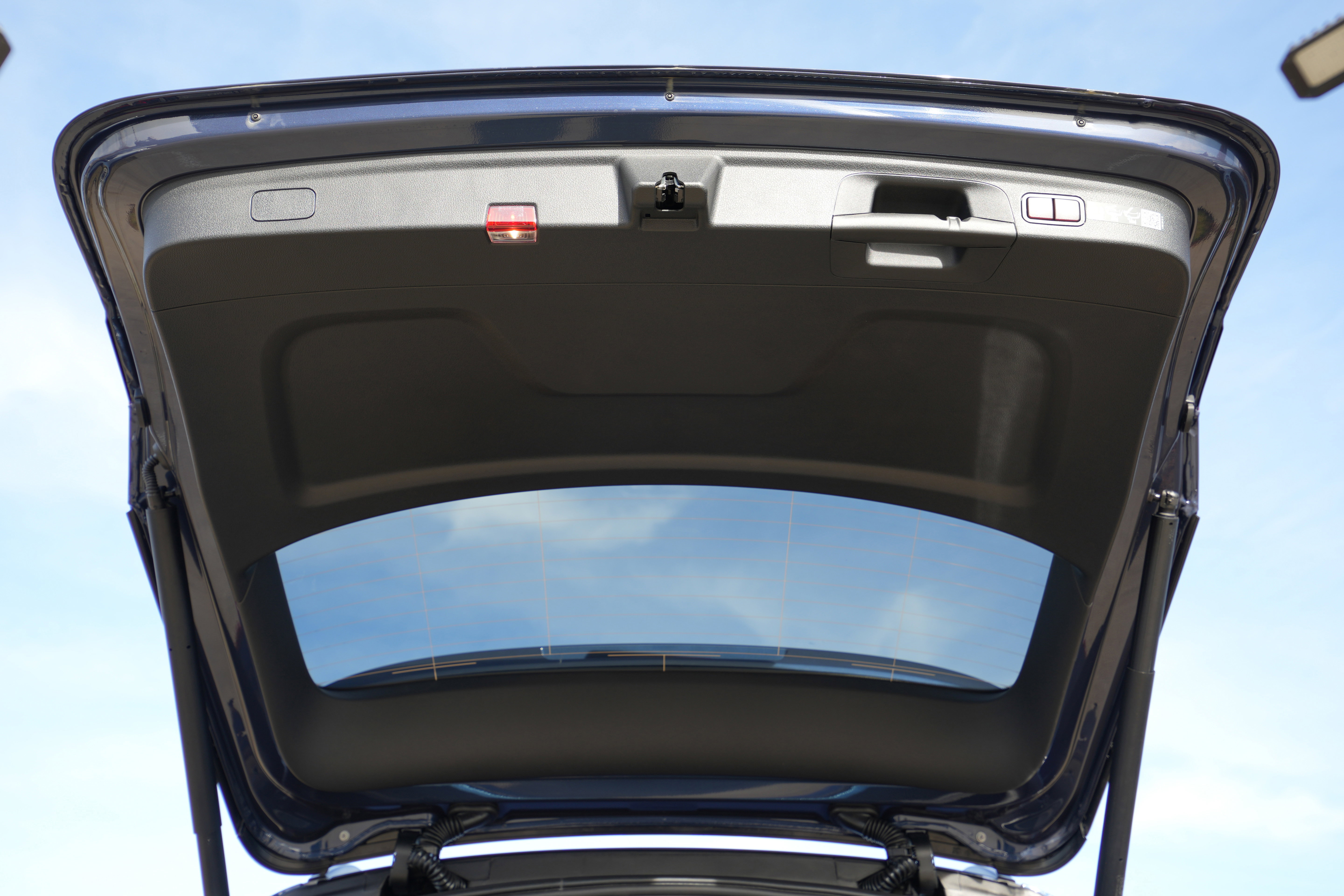 New 2026 Mercedes-Benz GLE 350 4MATIC image 18