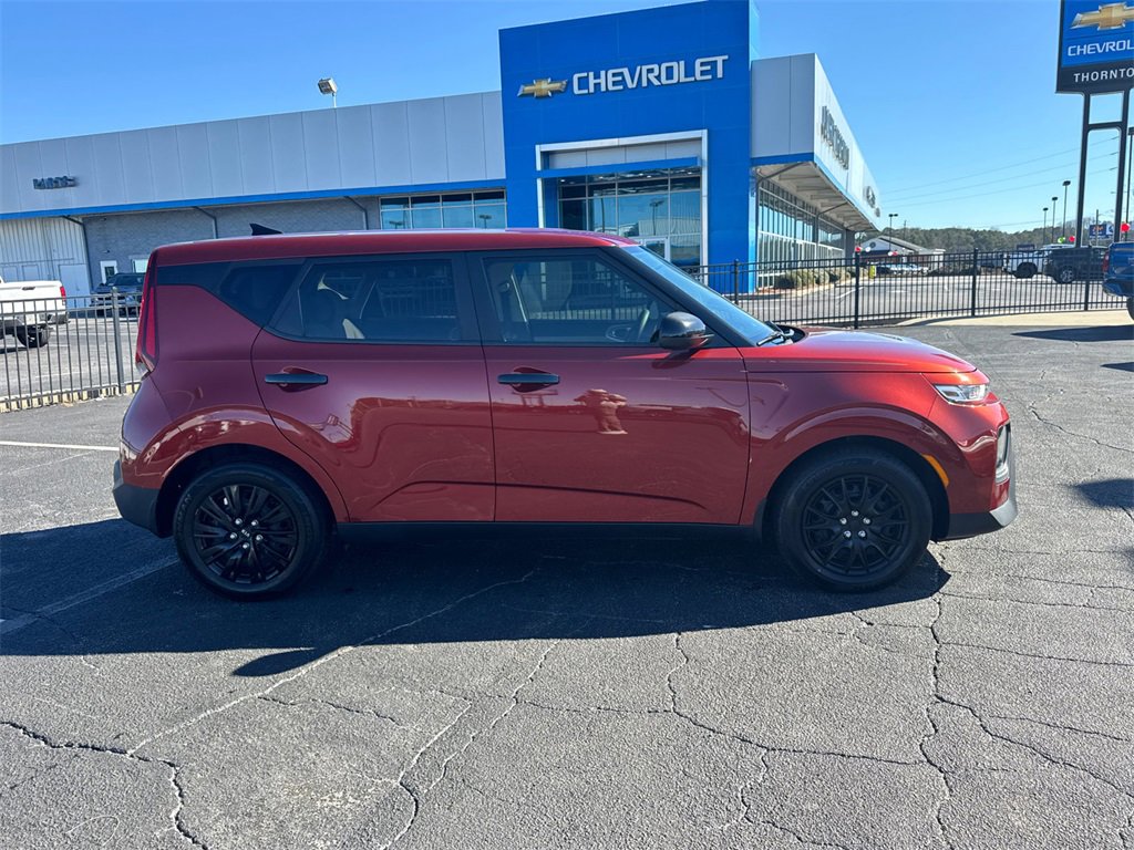 Used 2021 Kia Soul LX image 5