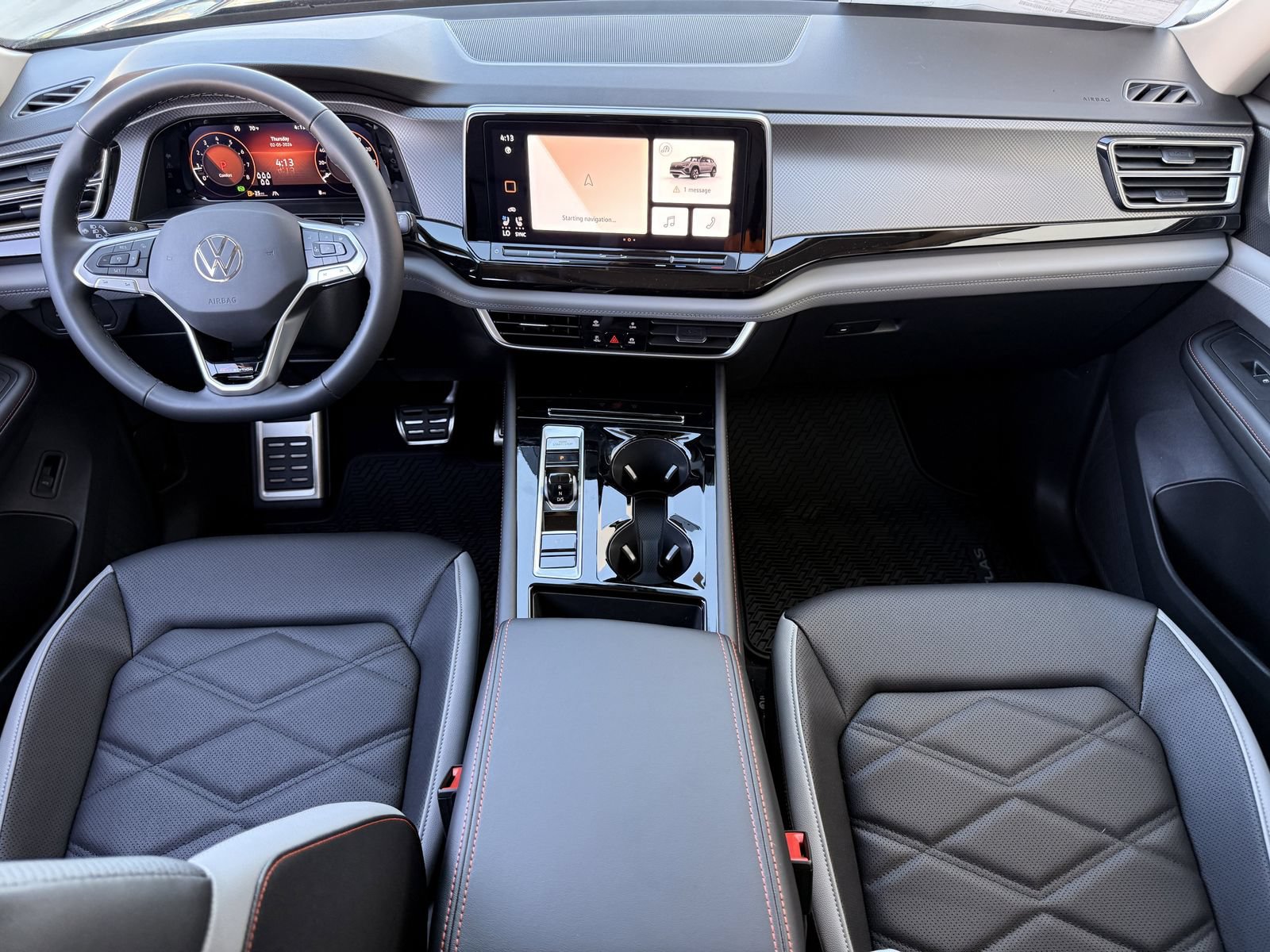 New 2026 Volkswagen Atlas Peak Edition AWD/4WD image 14