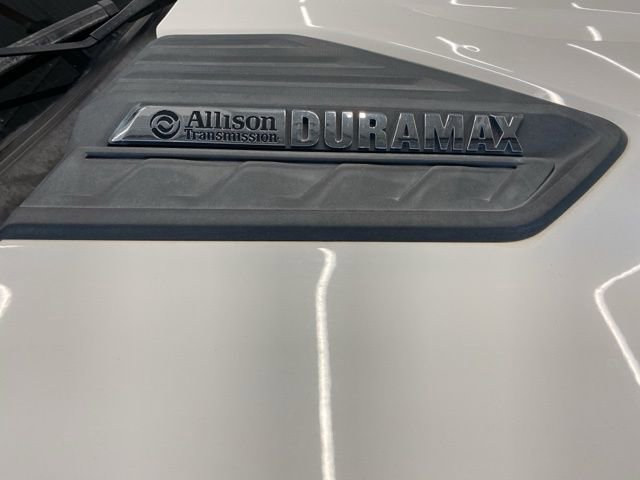 Used 2022 Chevrolet Silverado 2500 LT w/ Convenience Package image 5