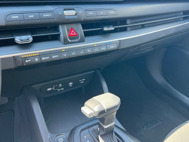 Certified 2026 Kia K4 FWD image 20