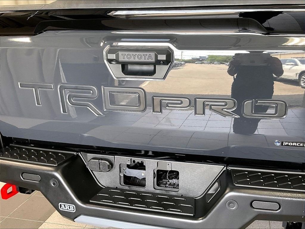 Used 2025 Toyota Tacoma TRD Pro AWD/4WD image 29