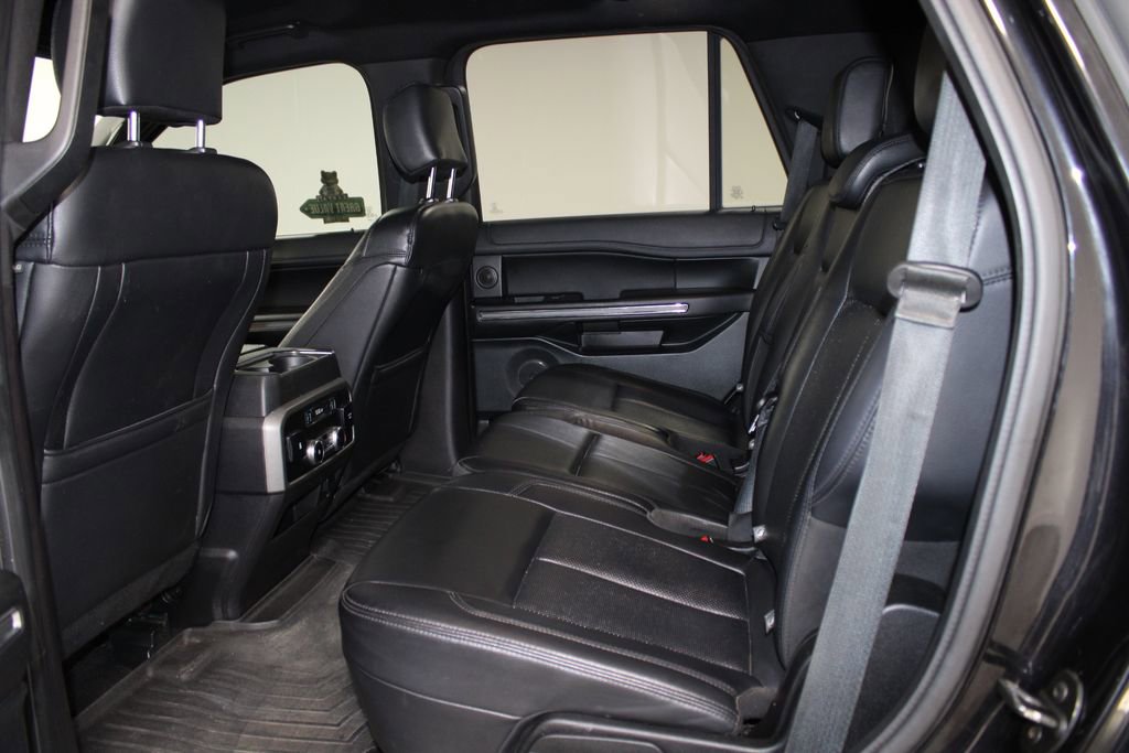 Used 2019 Ford Expedition XLT w/ Equipment Group 202A image 19
