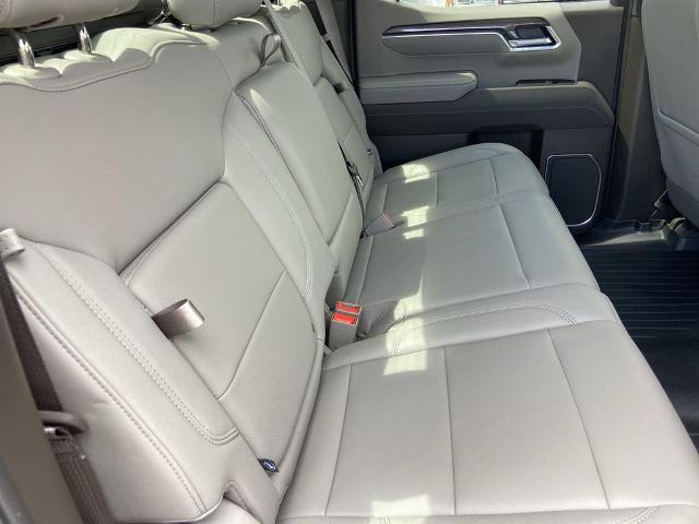 Used 2025 Chevrolet Silverado 1500 LTZ w/ LTZ Premium Package RWD image 22