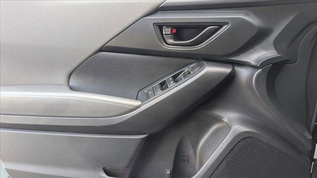 Certified 2024 Subaru Crosstrek 2.0i Premium image 11