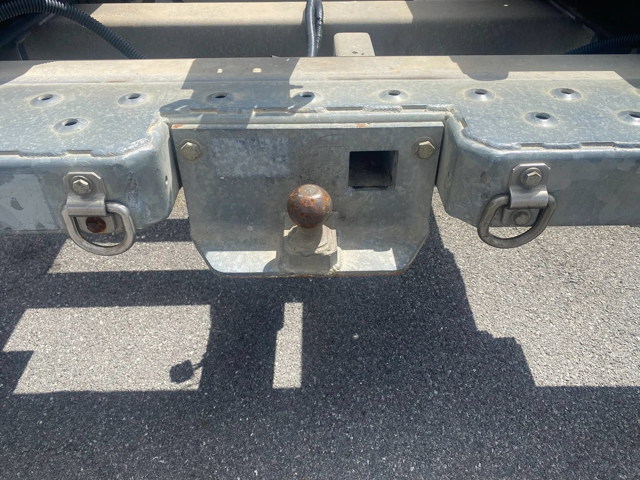 Used 2011 Ford E-450 and Econoline 450 Super Duty RWD image 19
