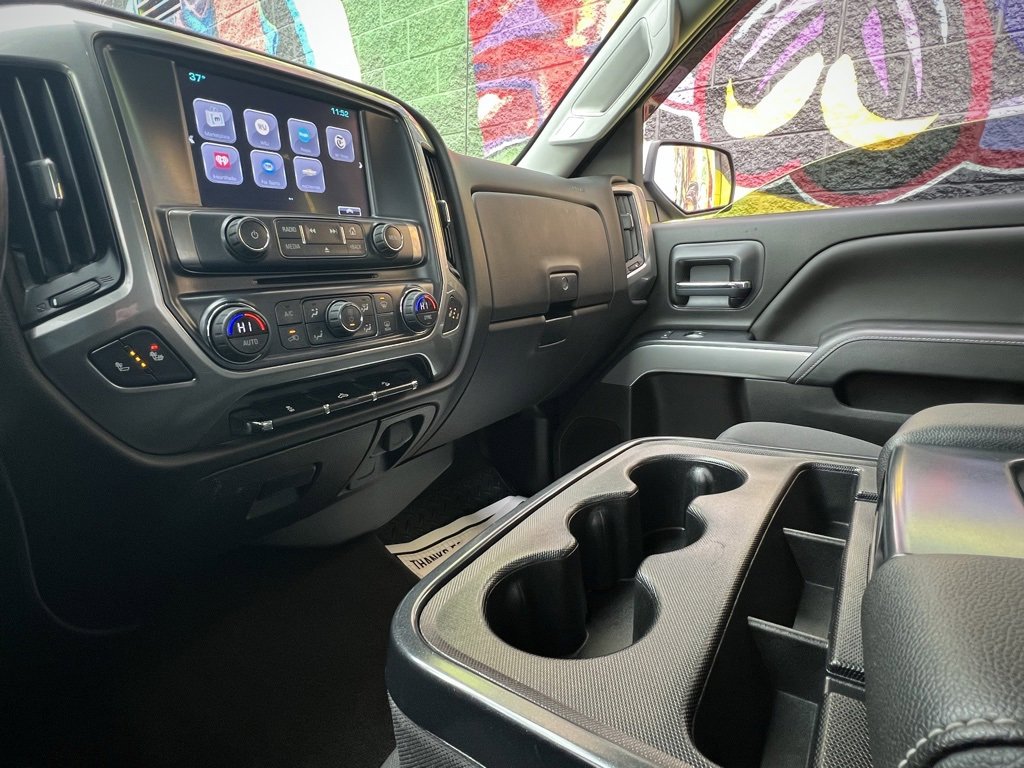 Used 2018 Chevrolet Silverado 1500 LT w/ All Star Edition image 68