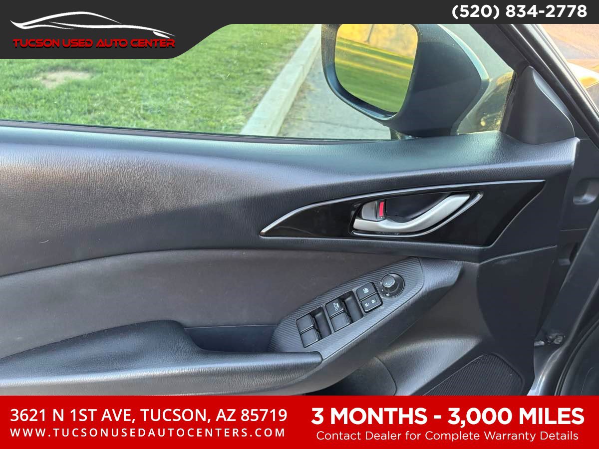 Used 2015 MAZDA MAZDA3 i Sport FWD image 22