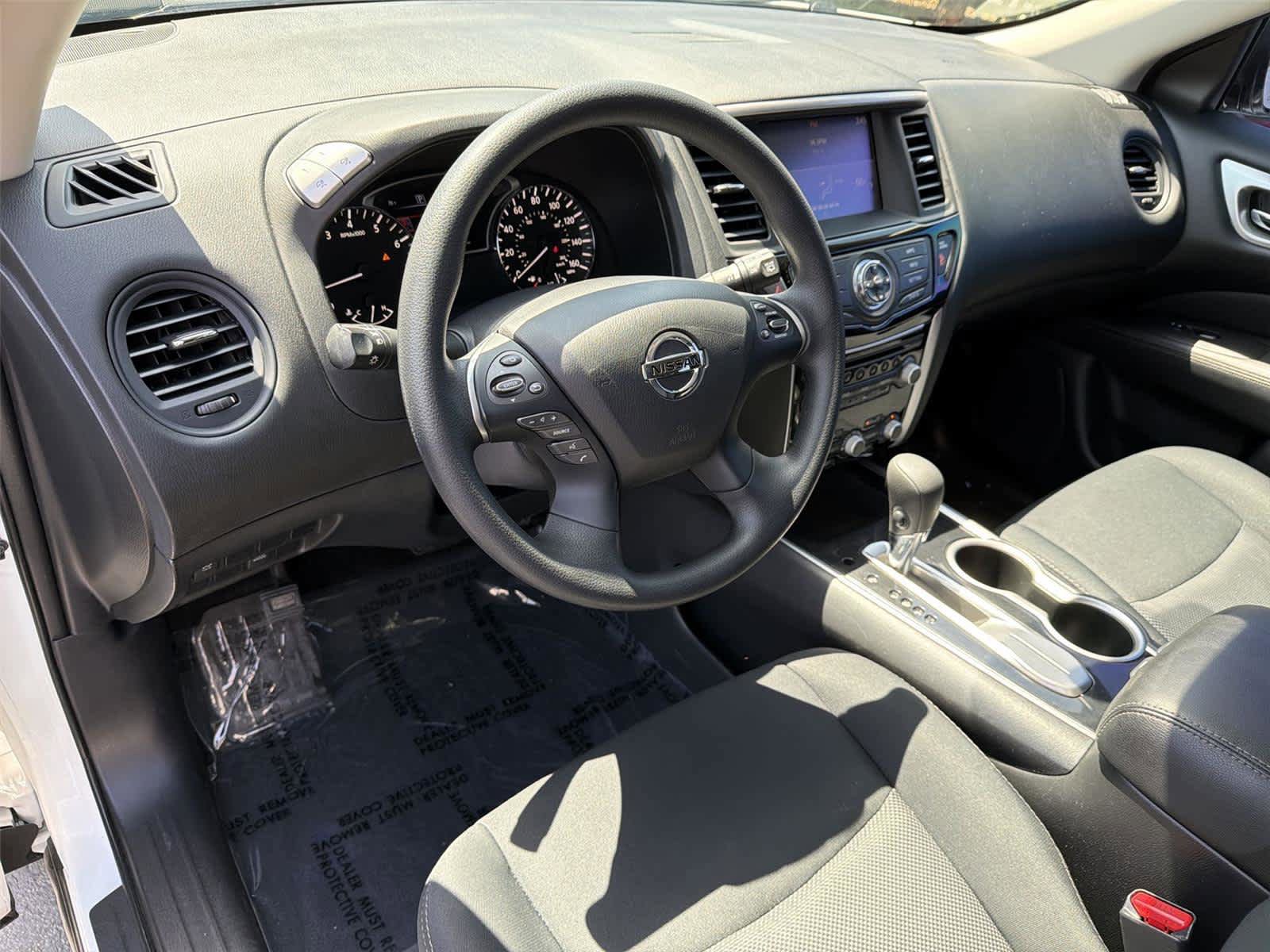 Used 2018 Nissan Pathfinder S FWD video 2
