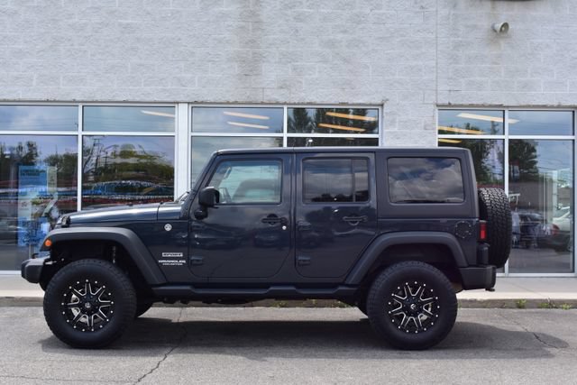 Used 2017 Jeep Wrangler Unlimited Sport w/ Quick Order Package 24S AWD/4WD image 2