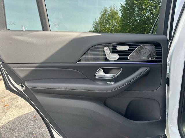 New 2026 Mercedes-Benz GLS 450 4MATIC image 16