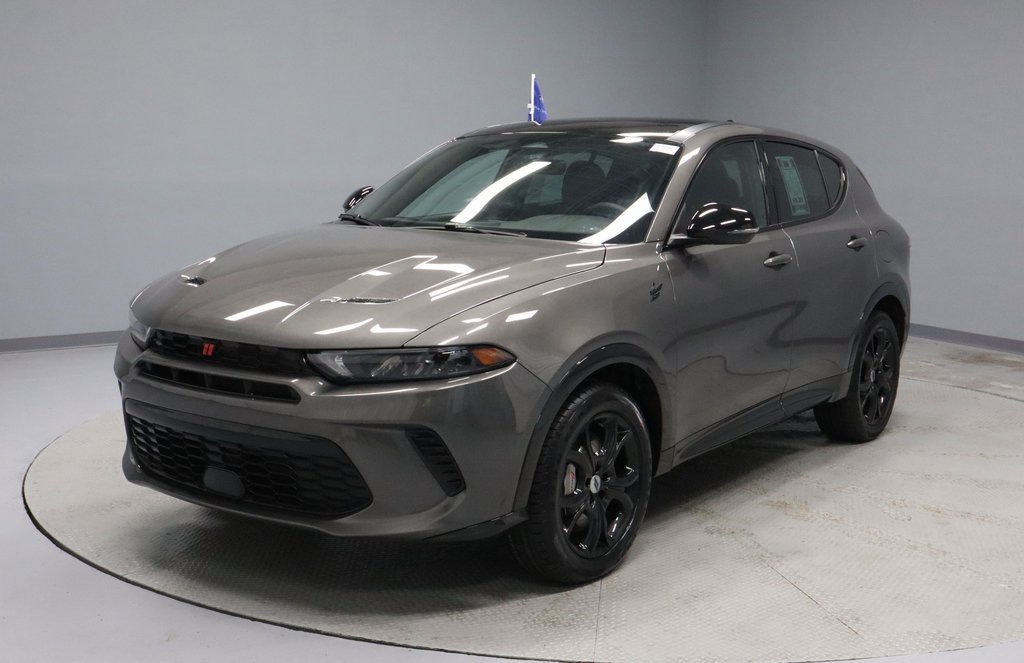 Used 2024 Dodge Hornet R/T Plus w/ R/T Blacktop Package image 8