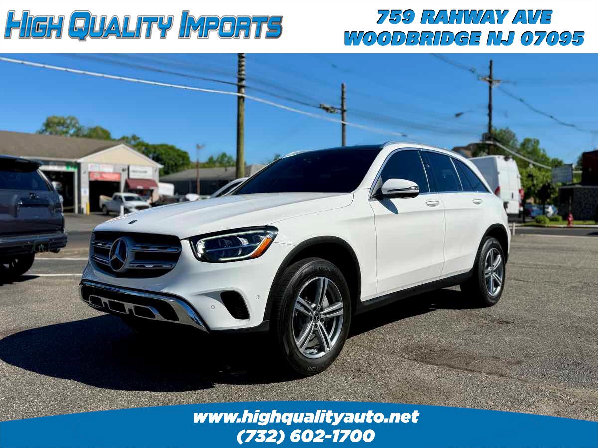 Used 2021 Mercedes-Benz GLC 300 4MATIC w/ Multimedia Package image 3