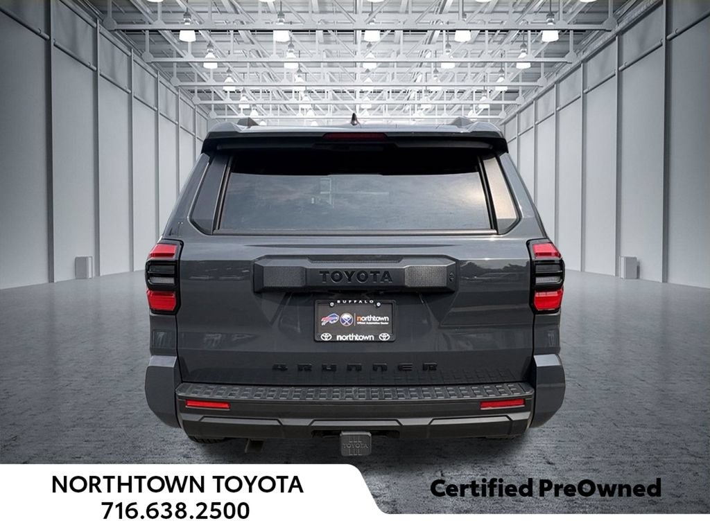 Used 2025 Toyota 4Runner SR5 AWD/4WD image 8