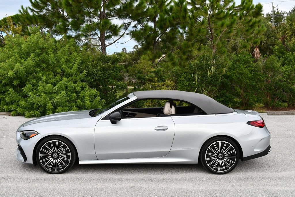 Used 2026 Mercedes-Benz CLE 450 4MATIC Cabriolet image 37
