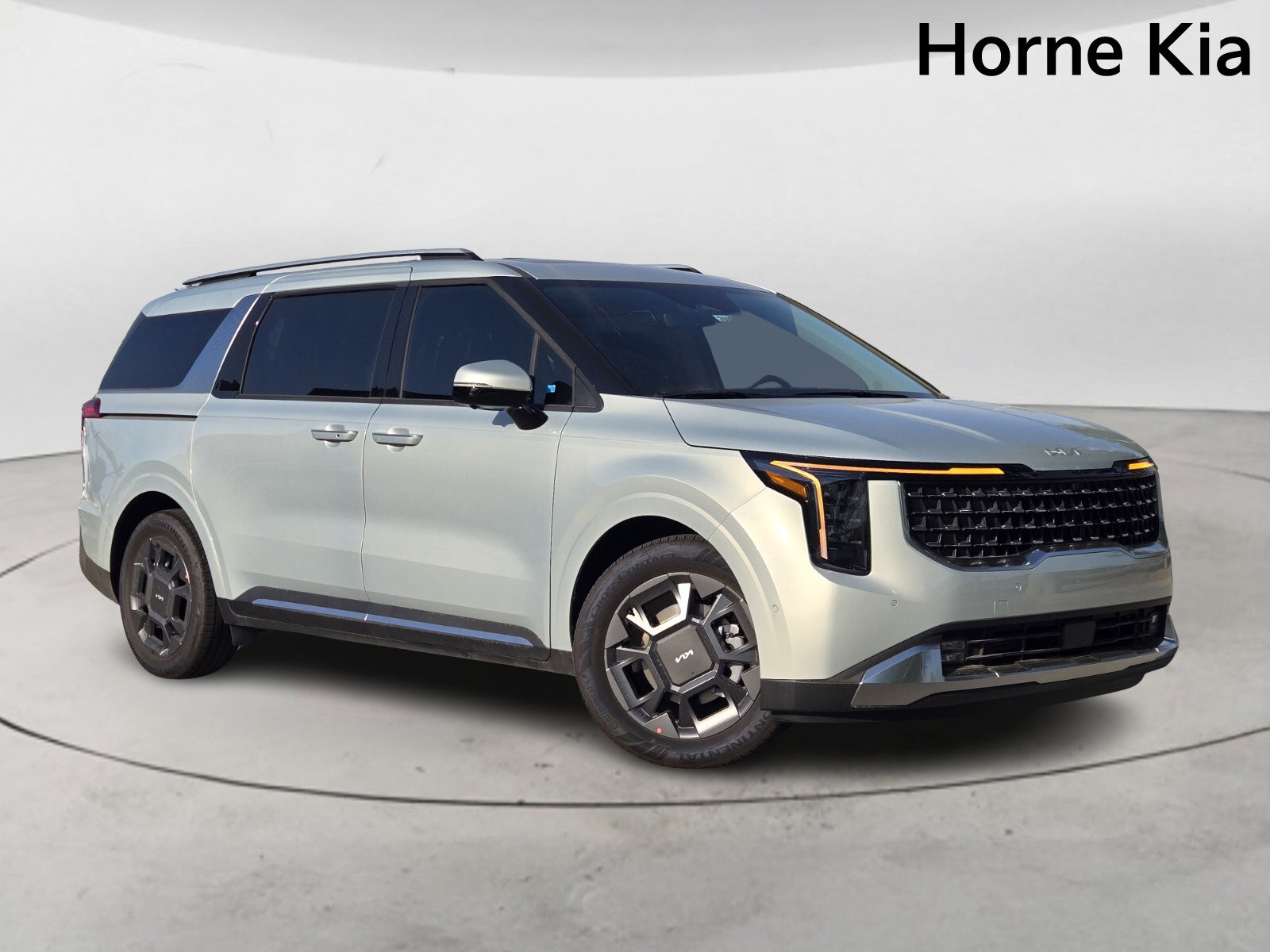 New 2026 Kia Carnival SX image 2