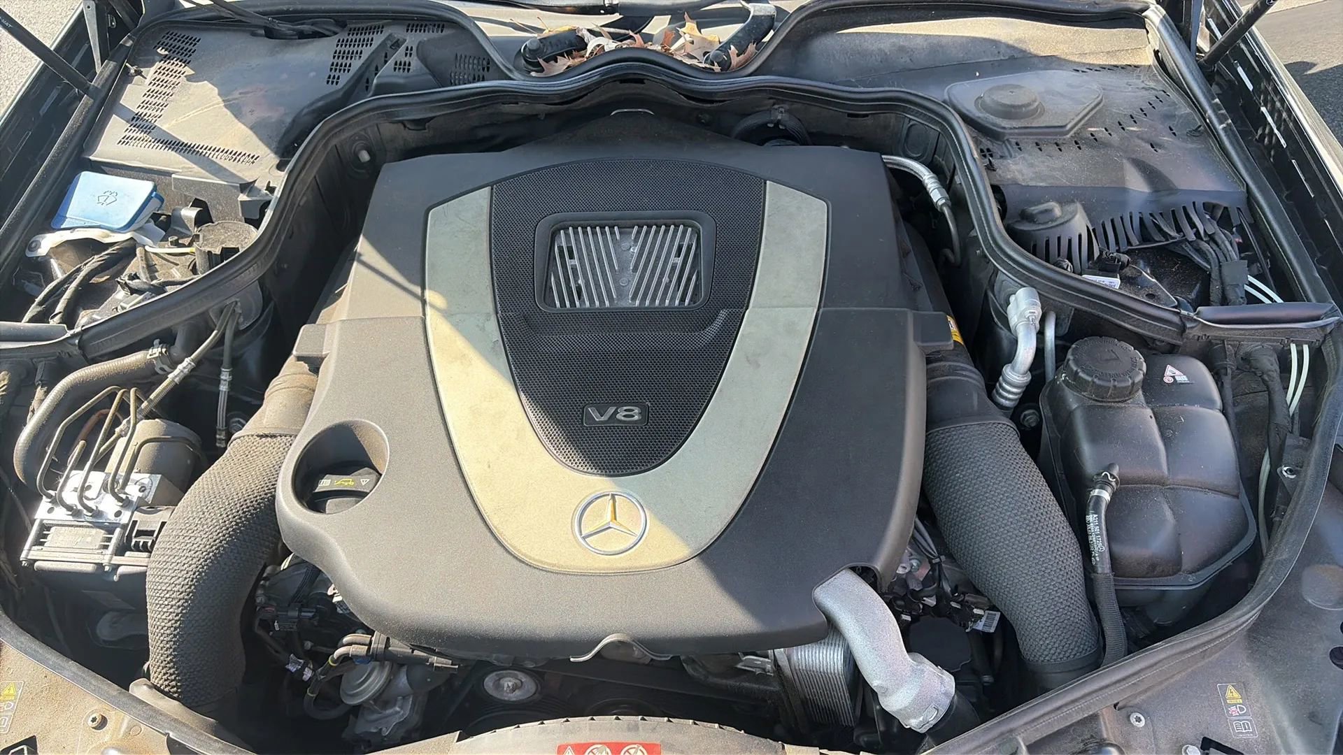 Used 2010 Mercedes-Benz CLS 550 image 50