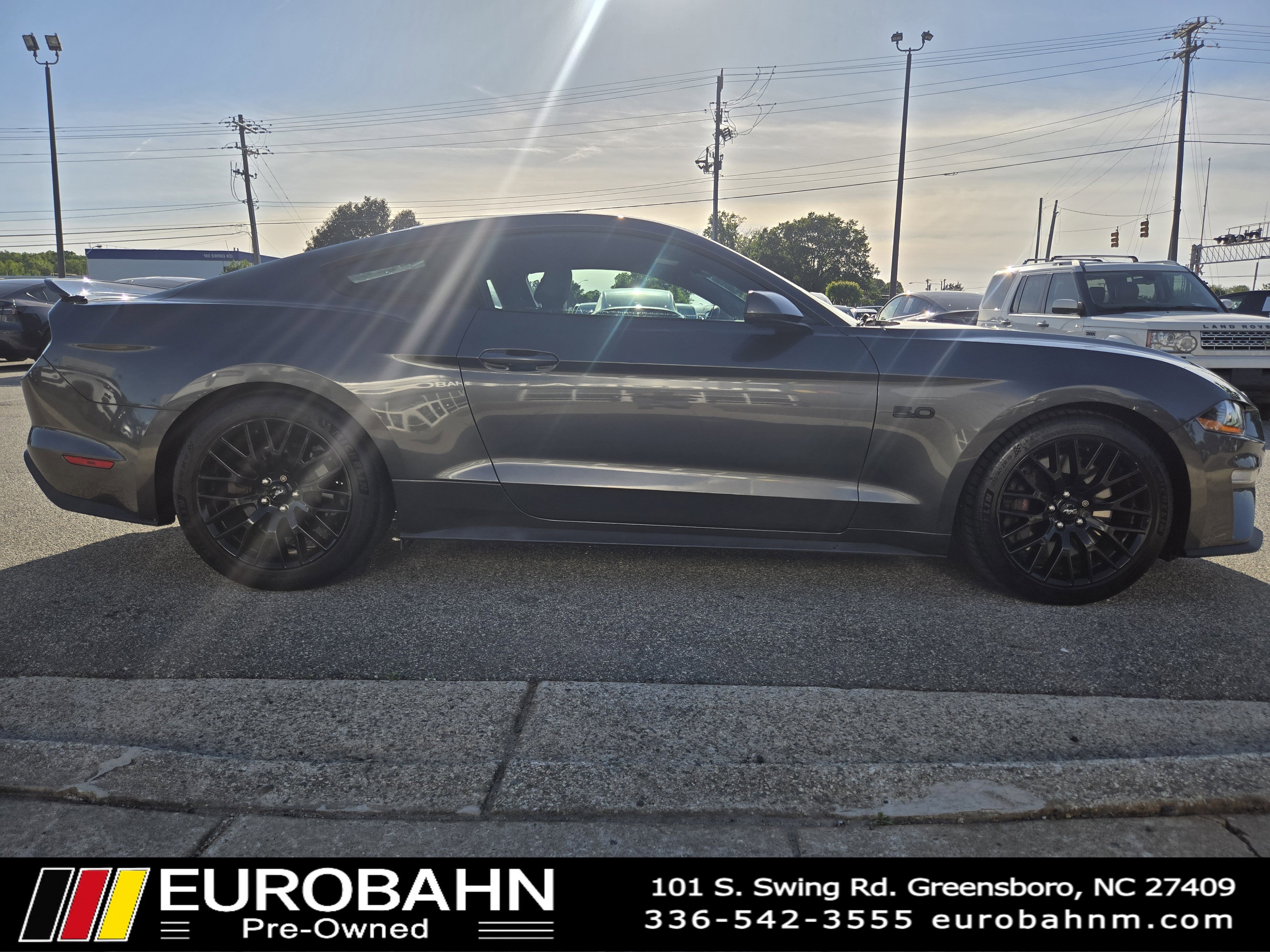 Used 2018 Ford Mustang GT Premium w/ GT Performance Package RWD image 18