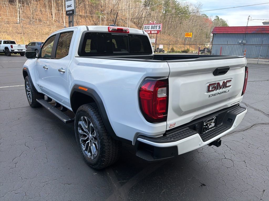 Used 2026 GMC Canyon Denali image 2