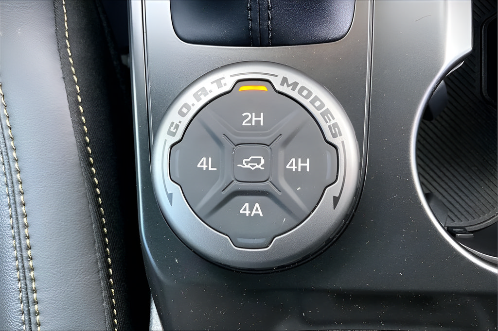 New 2025 Ford Bronco Badlands AWD/4WD image 13