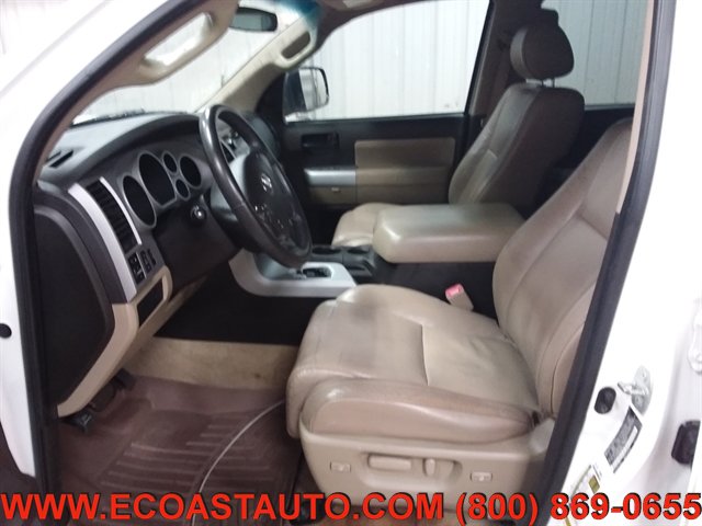 Used 2008 Toyota Sequoia SR5 RWD image 10