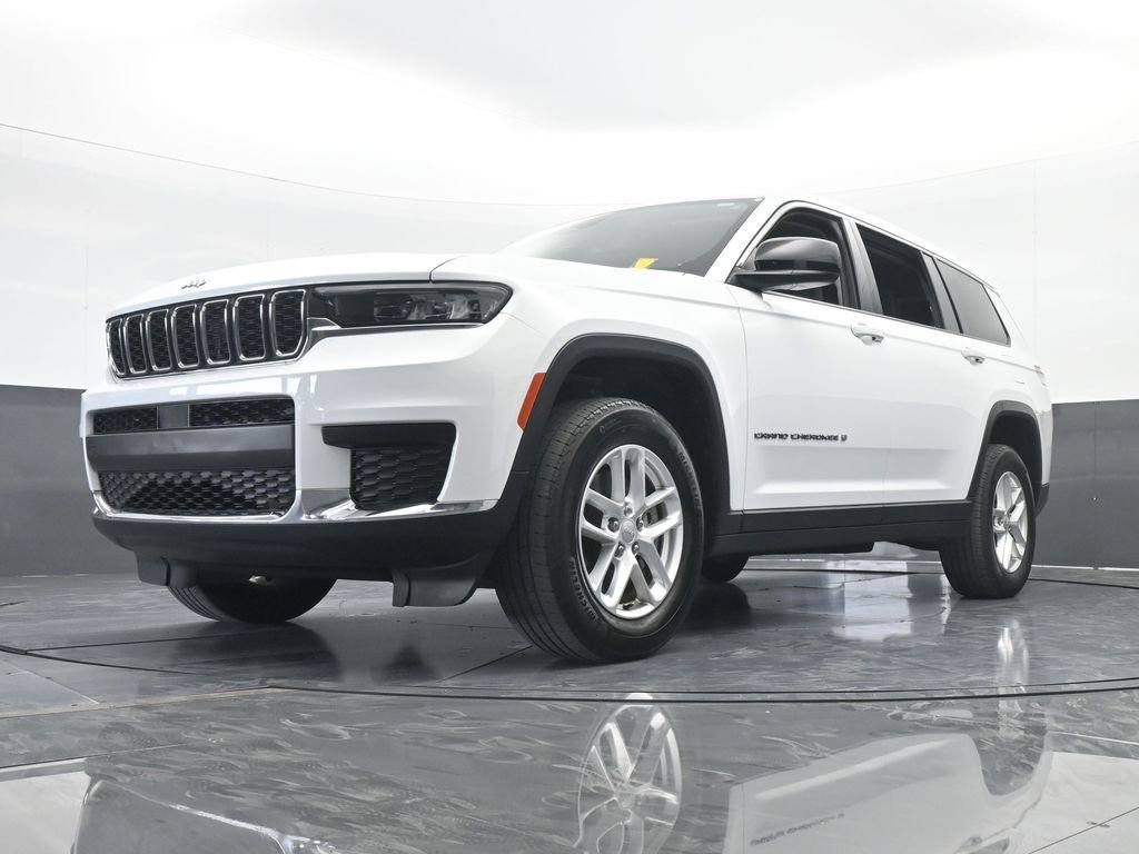 Used 2023 Jeep Grand Cherokee L Laredo w/ Luxury Tech Group I image 58