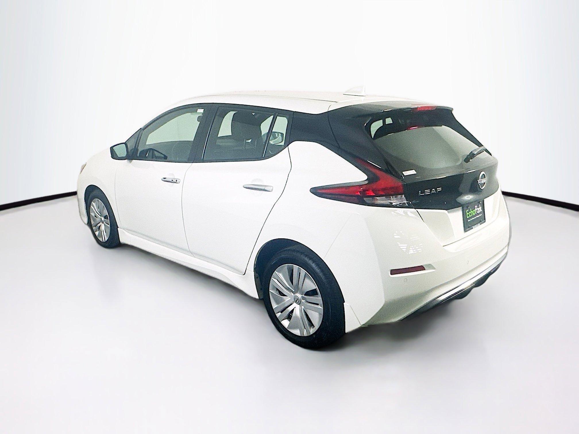 Used 2024 Nissan Leaf S FWD image 5