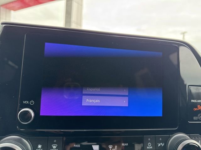 Used 2023 Toyota Highlander XLE image 15