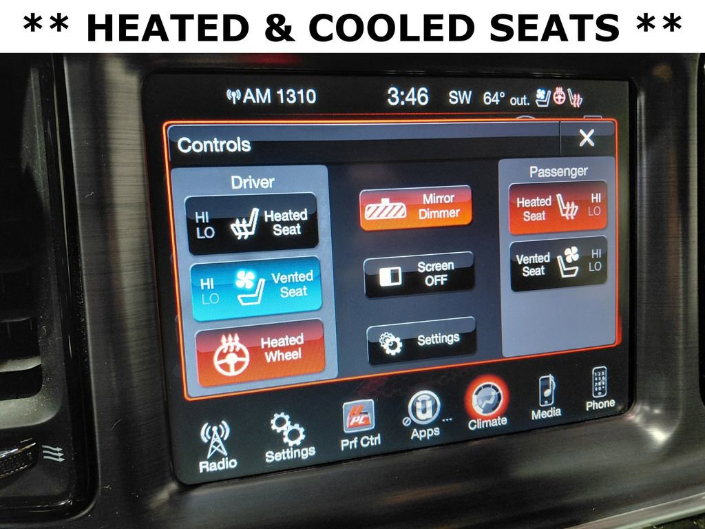 Used 2015 Dodge Challenger R/T Plus image 5